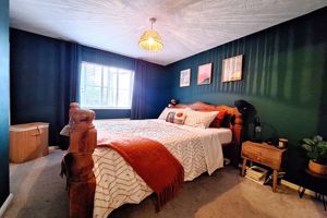 Bedroom - click for photo gallery